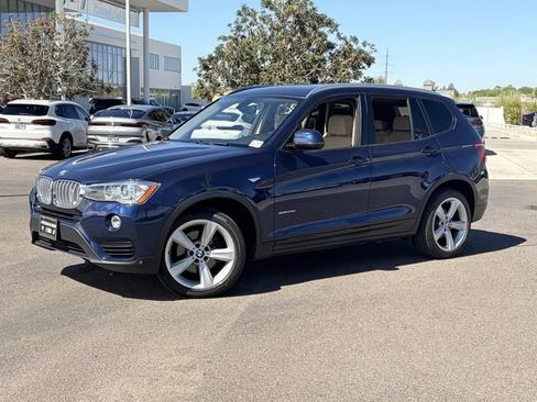Used 2017 BMW X3 sDrive28i RWD image 2