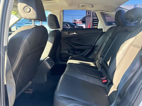 Used 2019 Volkswagen Jetta SEL FWD image 10