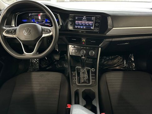 Used 2023 Volkswagen Jetta S image 15