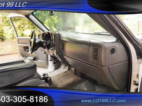 Used 2004 GMC Sierra 2500 SLE w/ Heavy-Duty Power Package image 15