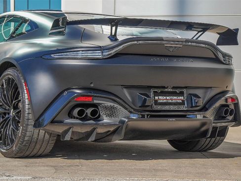 Used 2023 Aston Martin V8 Vantage Coupe image 16