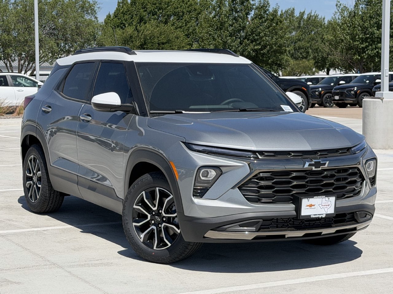New 2026 Chevrolet TrailBlazer ACTIV w/ Convenience Package FWD image 2