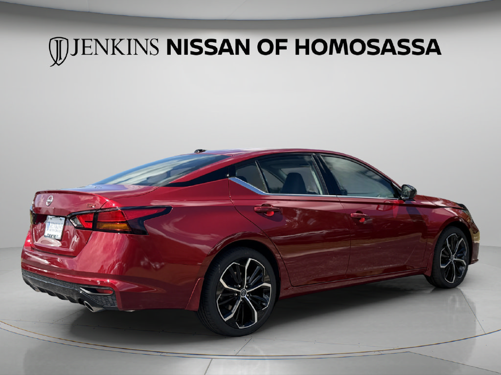 New 2026 Nissan Altima 2.5 SR FWD image 3