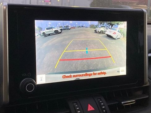 Certified 2024 Toyota RAV4 XLE Premium image 22