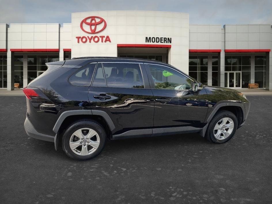 Used 2020 Toyota RAV4 XLE w/ Convenience Package AWD/4WD image 14