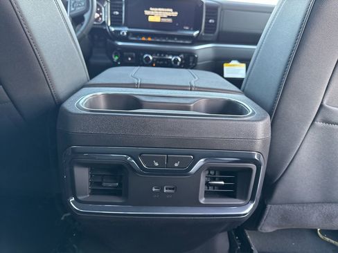 New 2026 GMC Sierra 1500 SLT w/ SLT Premium Plus Package image 28