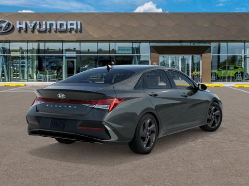 New 2026 Hyundai Elantra Sport FWD image 4