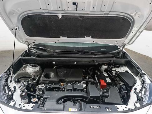 Certified 2024 Toyota RAV4 XLE FWD image 29