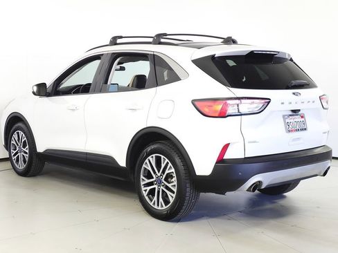 Used 2021 Ford Escape SEL image 9