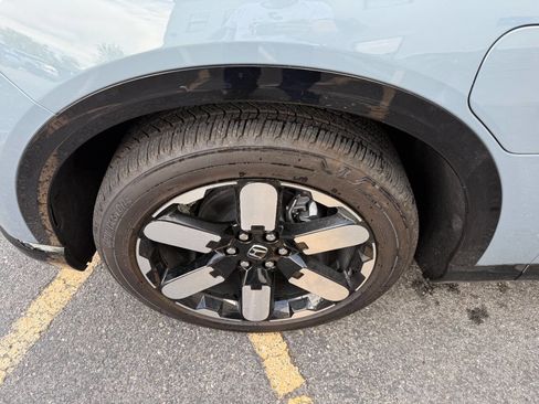 Used 2026 Honda Prologue Elite image 14