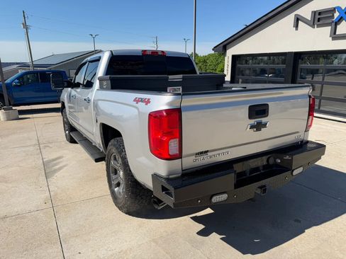 Used 2018 Chevrolet Silverado 1500 LTZ w/ LTZ Plus Package AWD/4WD image 7
