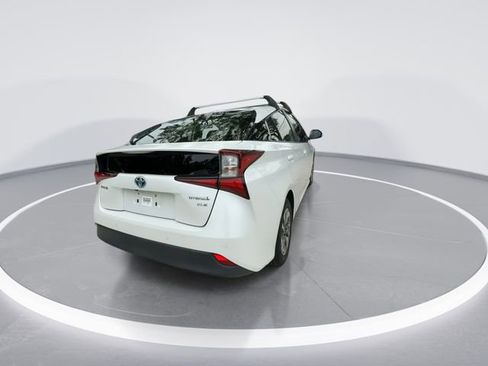 Used 2022 Toyota Prius XLE w/ Premium Convenience Package FWD image 8