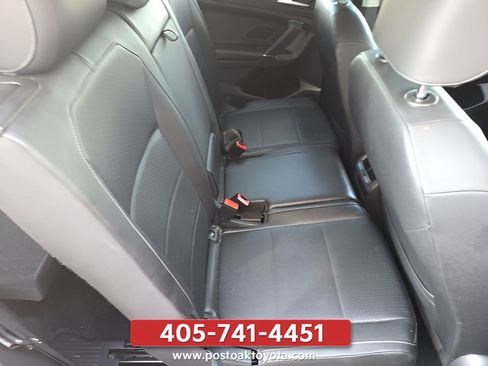 Used 2020 Volkswagen Tiguan SE FWD image 28