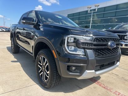 New 2025 Ford Ranger Lariat w/ FX4 Off-Road Package