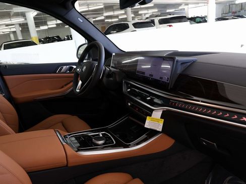 New 2026 BMW X5 sDrive40i image 27