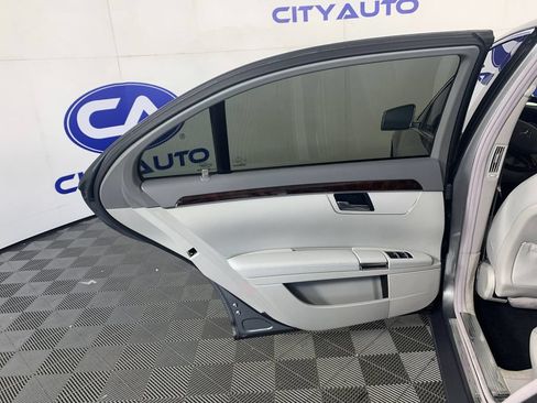 Used 2013 Mercedes-Benz S 550 image 31