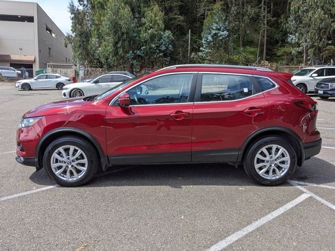 Used 2022 Nissan Rogue Sport SV w/ Technology Package AWD/4WD image 8