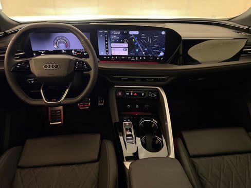 New 2026 Audi SQ5 Premium Plus AWD/4WD image 25