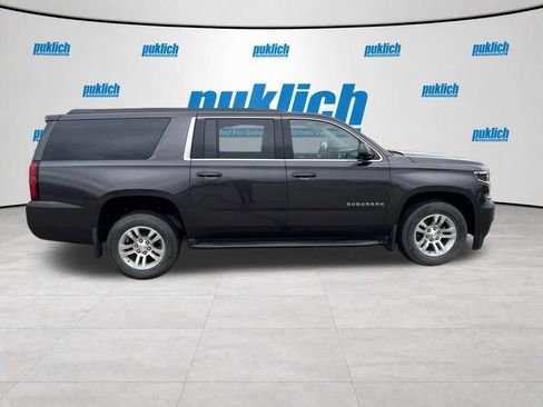 Used 2017 Chevrolet Suburban LS w/ Enhanced Driver Alert Package AWD/4WD image 8