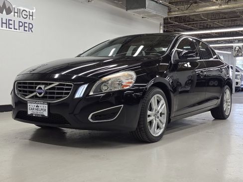 Used 2013 Volvo S60 T5 FWD image 21