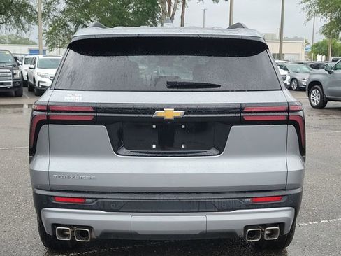Certified 2026 Chevrolet Traverse LT FWD image 8