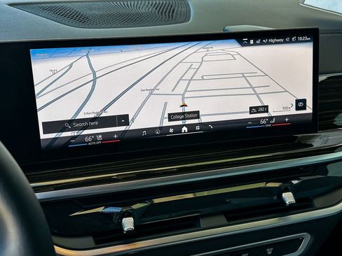 New 2025 BMW X5 sDrive40i w/ Climate Comfort Package image 20