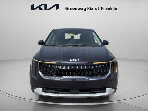 New 2026 Kia Carnival LXS FWD image 2