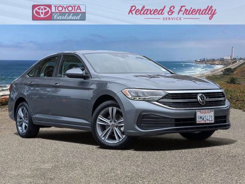Used 2024 Volkswagen Jetta SE FWD image 1