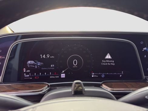 Used 2023 Cadillac Escalade Sport Platinum image 11