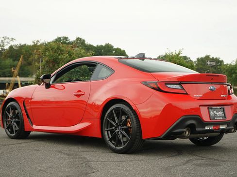 Used 2025 Subaru BRZ tS image 3