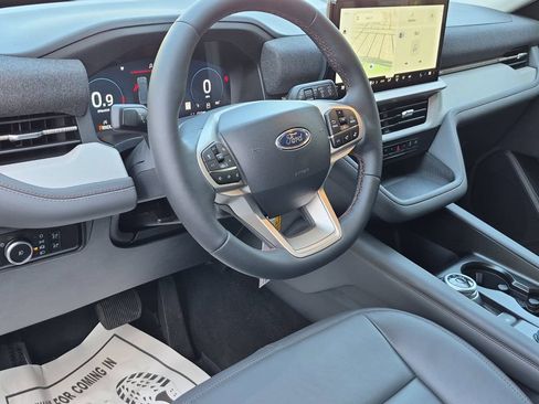 New 2026 Ford Explorer Active w/ Active Comfort Package RWD image 20