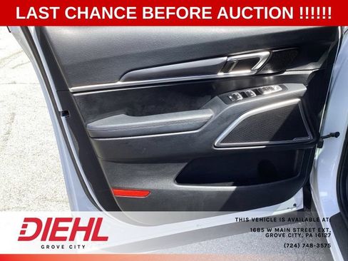 Used 2023 Kia Telluride S w/ S Sunroof Package AWD/4WD image 18