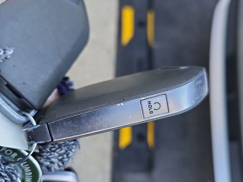 Used 2023 Kia Telluride S image 38