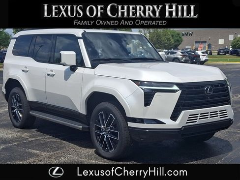 New 2026 Lexus GX 550 AWD/4WD image 1