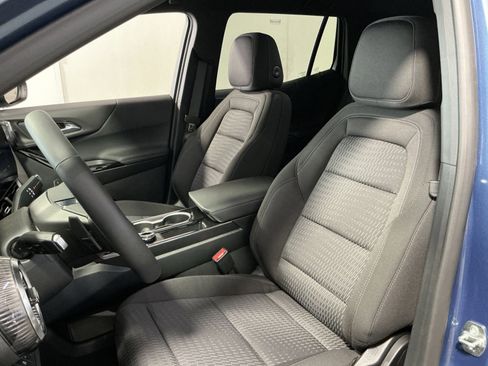 New 2026 Chevrolet Equinox LT w/ Safety and Technology Package FWD image 14