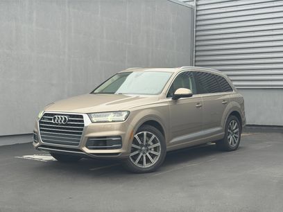Used 2019 Audi Q7 3.0T Premium Plus w/ Premium Plus Package