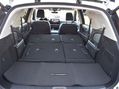 New 2026 Nissan Pathfinder SL FWD image 62