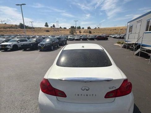 Used 2013 INFINITI G37 x Sedan w/ Premium Pkg AWD/4WD image 10