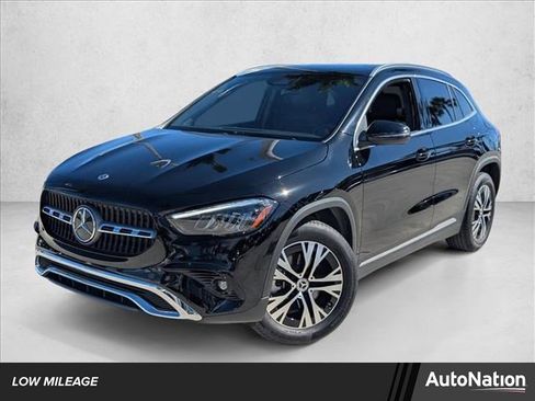 Used 2025 Mercedes-Benz GLA 250 image 1