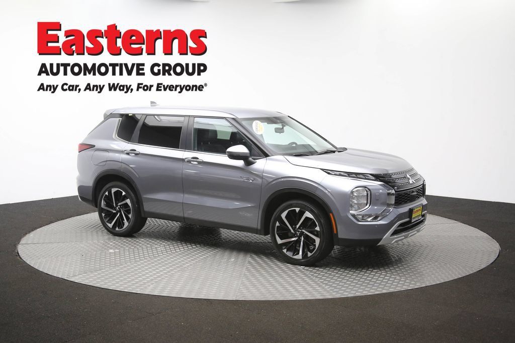 Used 2023 Mitsubishi Outlander SE AWD/4WD image 50