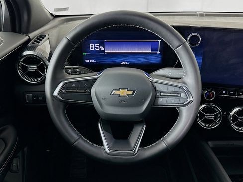 Used 2024 Chevrolet Blazer EV LT AWD/4WD image 18