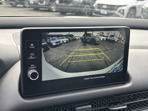 Used 2027 Honda HR-V LX image 19