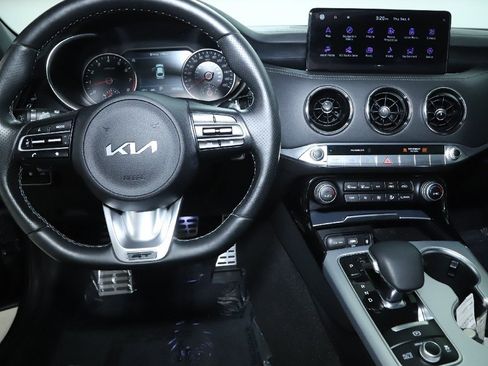 Used 2023 Kia Stinger GT2 image 29