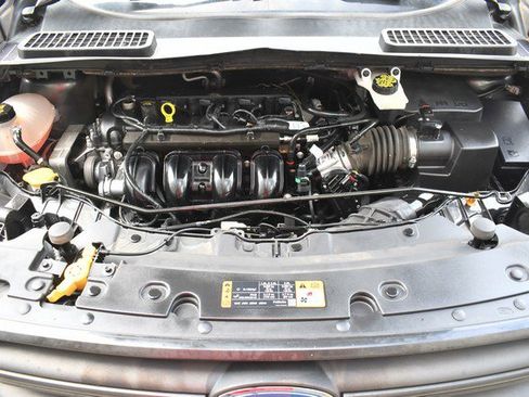 Used 2018 Ford Escape S image 29