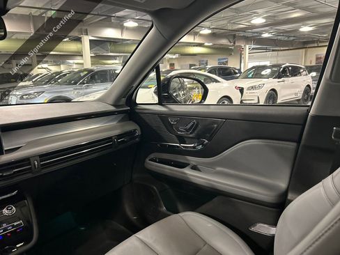 Certified 2022 Lincoln Corsair AWD w/ Premium Package image 24