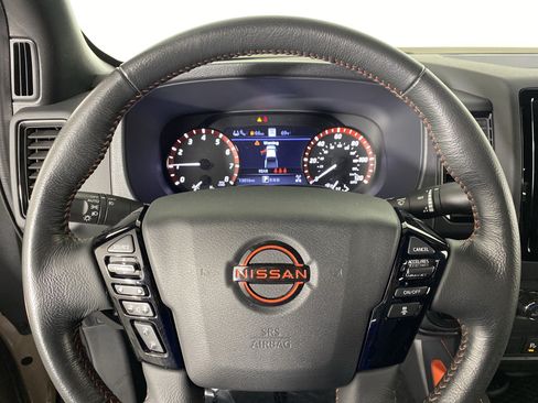 Used 2023 Nissan Frontier PRO-4X w/ Technology Package AWD/4WD image 20