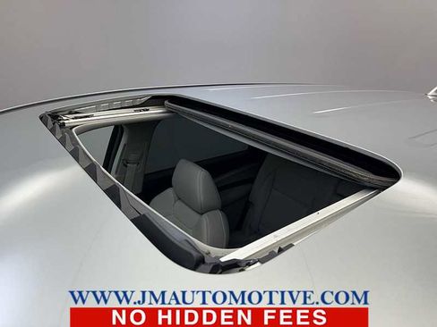 Used 2019 Acura MDX SH-AWD image 11