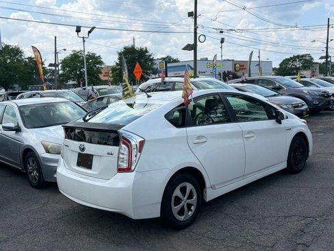Used 2013 Toyota Prius Two FWD image 7