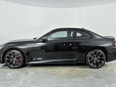 Used 2024 BMW M2 w/ Carbon Package RWD image 7