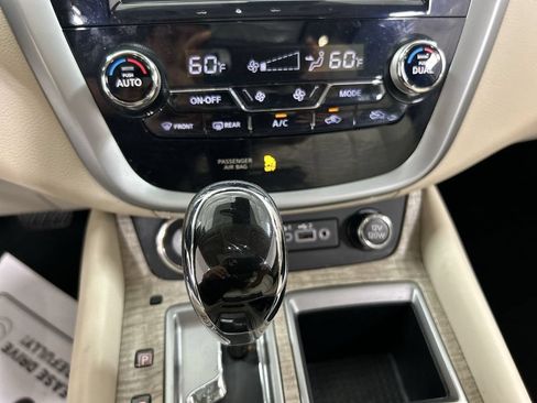 Used 2021 Nissan Murano SV w/ SV Special Edition Package FWD image 16